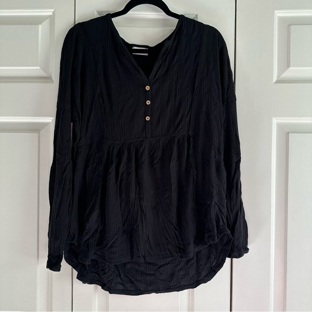 Pink Lily Black Long Sleeve Top
